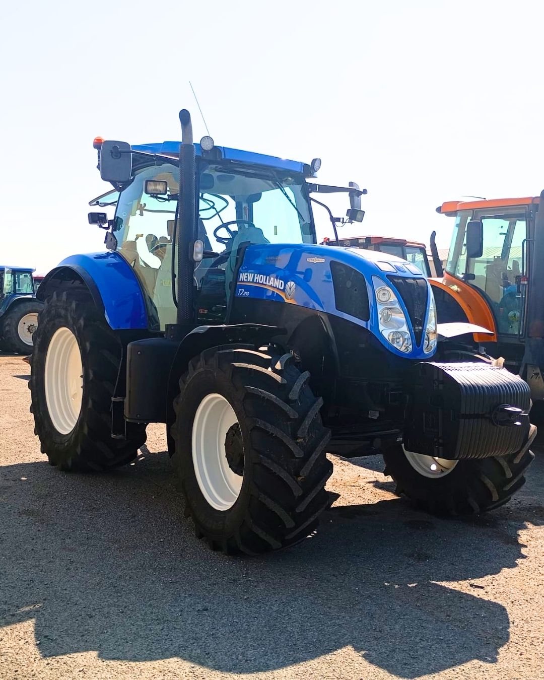 TRACTOR NEW HOLLAND T7.210 - Imagen 5
