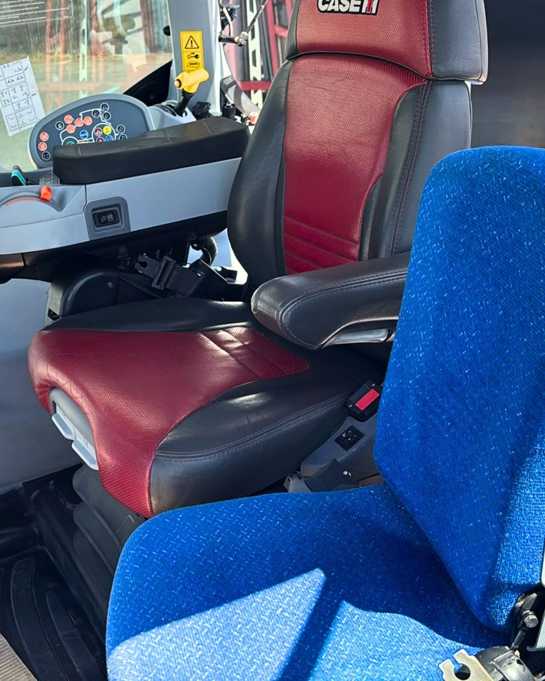 TRACTOR NEW HOLLAND T7.210 - Imagen 9